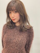 フェイバリットガーデン(favorite garden) 20代30代大人かわいいグレージュカラーレイヤーミディアム