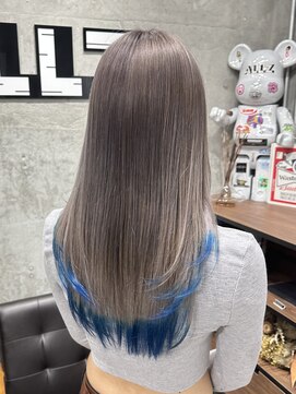 オルズ 渋谷(ALLZ) ハイトーンパールグレーレイヤーカットダブルカラーケアブリーチ