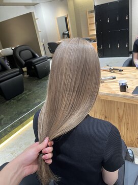 エイト 難波店(EIGHT namba) ケアブリーチ　ミルクティーベージュ　【店長　山本】