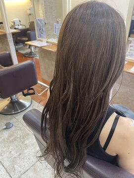 バニラ 古川店(VENIRE) ベージュ