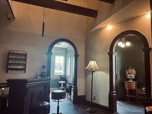 フローリアン(FLORIAN)の雰囲気（個室有り◎＜レコードの流れるクラシカルで落ち着いた店内＞）