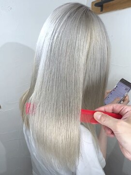 ブレイズヘアー(BLAZEhair) 【ツヤ感MAX】ホワイトミルクティグレージュ×ブリーチ３回