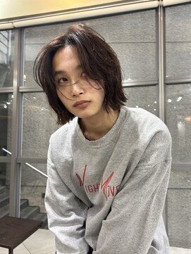 メゾンアクア 表参道(Maison ACQUA) =メンズボブ/フェザーパーマ／MEN’S HAIR/ブルーブラック