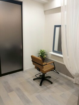 【御井旗崎】女性スタイリストが揃う大人女性のためのサロン♪落ち着いた空間で心も髪もリフレッシュ。