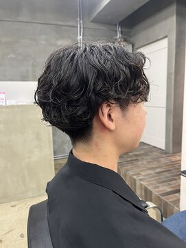 エイト チャタン 沖縄北谷店(EIGHT chatan) (北谷)ショートセンターパート×無造作パーマ