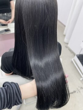 エヌアイ オモテサンドウ(ni omotesando) 艶カラー/グレージュ/暗髪　上野