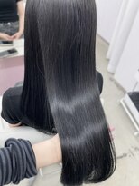 エヌアイ オモテサンドウ(ni omotesando) 艶カラー/グレージュ/暗髪 上野