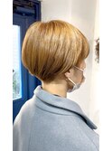 レディース刈り上げハンサムショートアッシュベージュ20代30代