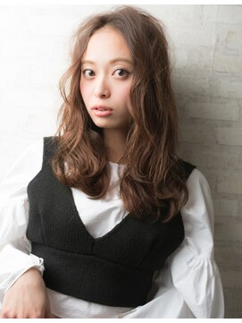 オーガスト ヘア ネイル(AUGUST hair nail) ロングゆるふわ クラシカル デジタルパーマ ロブ