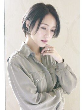 コルト(COLT) 大人ショート×ブルーグレージュ