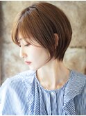 大人可愛い20代30代40代黒髪前下がりひし形小顔ボブ丸みショート