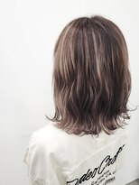 ゴットラトゥール(GOTTO LATOUR)&nbsp;ピンクベージュカラー大人可愛いモテ髪ふんわりカール