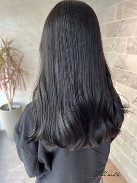 ジル アンク(Jill ankh) 《Jillankh 姫路駅前》オリーブグレージュ 赤み消し 顔周り