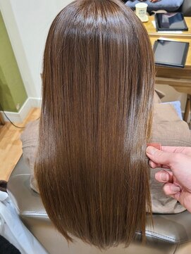 ケアリー 成増(Carelly) 大人かわいい前髪セシルカットココアブラウンフリンジウェーブ