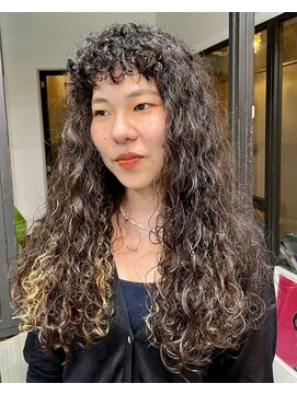 ナループロアオハナ(Nalu pu loa ohana) ハードパーマ/ロングパーマ/パーマ