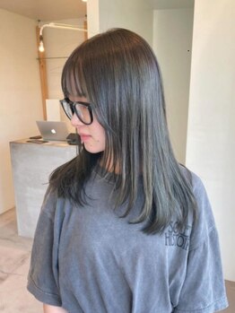 シータ(CITA)の写真/デザインカラーが得意な[CITA]で、あなたの魅力を引き立てるスタイルに。新しい自分を見つけましょう！