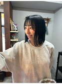 ネイビーカラー