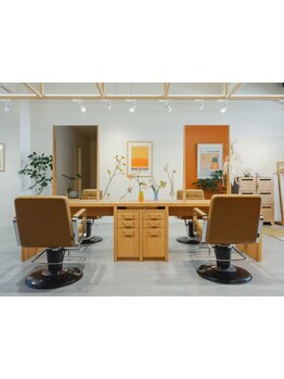 あなた専属のstylistがさらなる魅力を引き出す♪今まで理想がうまく伝えられなかった方もkuschelにお任せ◎