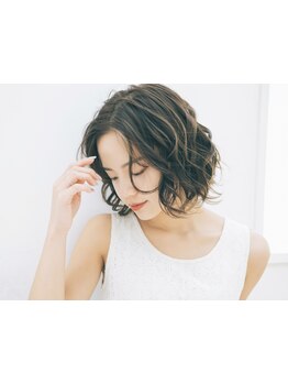 パーマが初めての方でも挑戦しやすい◎髪質、クセ、お悩みをベテランスタイリストが丁寧にカウンセリング♪