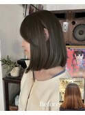 オリーブベージュ