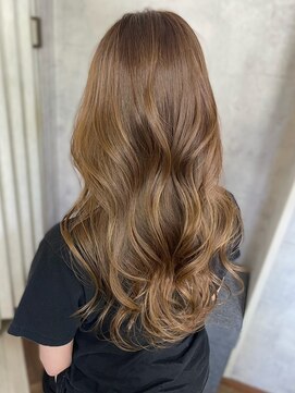 アイリス 天文館店(AIRIS) ブリーチカラー ハイトーンベージュ ハイライトカラー 20代 艶髪