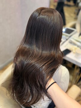 ロンド フィーユ(Lond fille) ブリーチなし/髪質改善/大人ガーリー/グレーブラウン/前髪/銀座