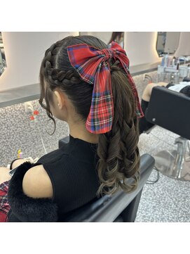 アリエス 八重洲店(Aries) 編み込みポニー