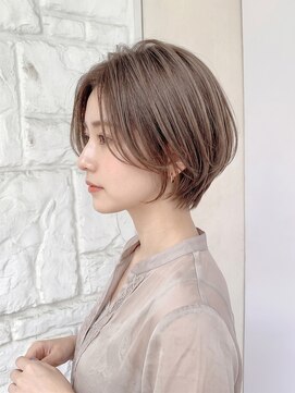 ラミ(L'ami) 【東 純平】大人かわいい レイヤーショートボブ グレーベージュ