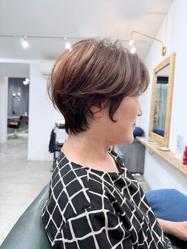 ストラト(STRAT) 【SHUN】白髪染め剥がしstyle