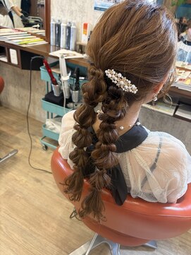 ラ ブレス ヘアーサロン ツイン編みおろし