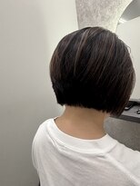 プレジールバイラファブリック(PLAISIR by LA FABRIQUE)&nbsp;ハイライトボブ