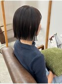 ぷつっと感がお洒落◎暗髪ラインボブ