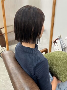 コットバイ ラヴェスト(Cott by lovest) ぷつっと感がお洒落◎暗髪ラインボブ