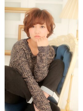 クルール バイ マーブル(COULEUR by Marble) 簡単スタイリング 小顔ショートボブ 耳かけ