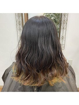 リズ オブ ヘアー(Lis of hair) インナーカラー☆カラフル