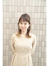 ヘアアンドメイクグラチア(HAIR and MAKE GRATIAE) 新垣 美祐紀