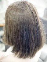 アヴニール アックス(Avenir axe)&nbsp;ブリーチなし透明感カラー　スモーキーベージュ