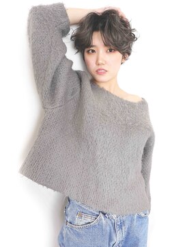 イリス(Iris.) ショートパーマ