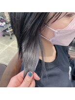 テクライズ 豊橋店(TECHRISE)&nbsp;☆ダークグレー×ホワイトグレーインナーカラー☆10代20代30代