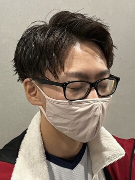 フゥ 宇都宮(FeU) ビジネスショートメンズマッシュツイストパーマツーブロック