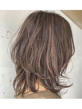 マノン(manon) ピンクベージュハイライト