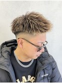 ツイストパーマ/金メッシュ/ブラウンカラー