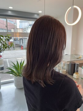 シーン(scene) シアーベージュ