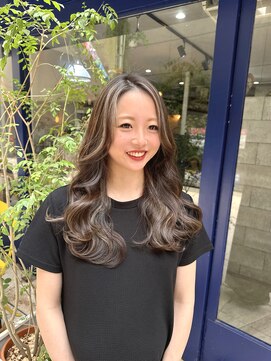 ティーヘア トナリ(t.hair tonari) 大人可愛い巻き髪スタイル/2wayシースルーバング/髪質改善カラー