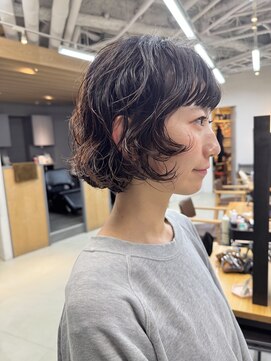 ミィ 表参道(mee.) 似合わせカット ボブパーマ　パーマ　ミニボブ 切りっぱなしボブ