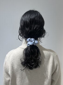 スーズ(sooze) ロング_くるくるパーマ_顔周りレイヤー