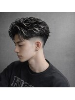 ウィスカーズ(Whiskers)&nbsp;スキンフェード×メッシュ