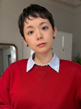 ホヌン 茅ヶ崎(Honnun) 【20代30代40代】モード◇暗髪ニュアンスベリーショート