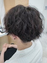 ヘアポジションにかほ&nbsp;緩やかなツイストスパイラルパーマ