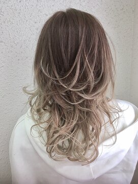 セレスト 下北沢店(CELESTE) ハイライトグラデ×レイヤースタイル
